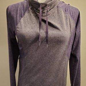 Avia running top with thumb holes